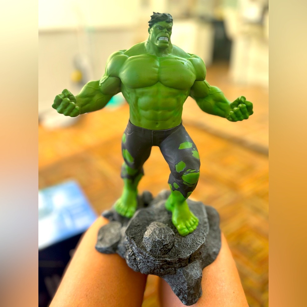 The Incredible Hulk - Marvel Gallery PVC Figure - Diamond Select Toys